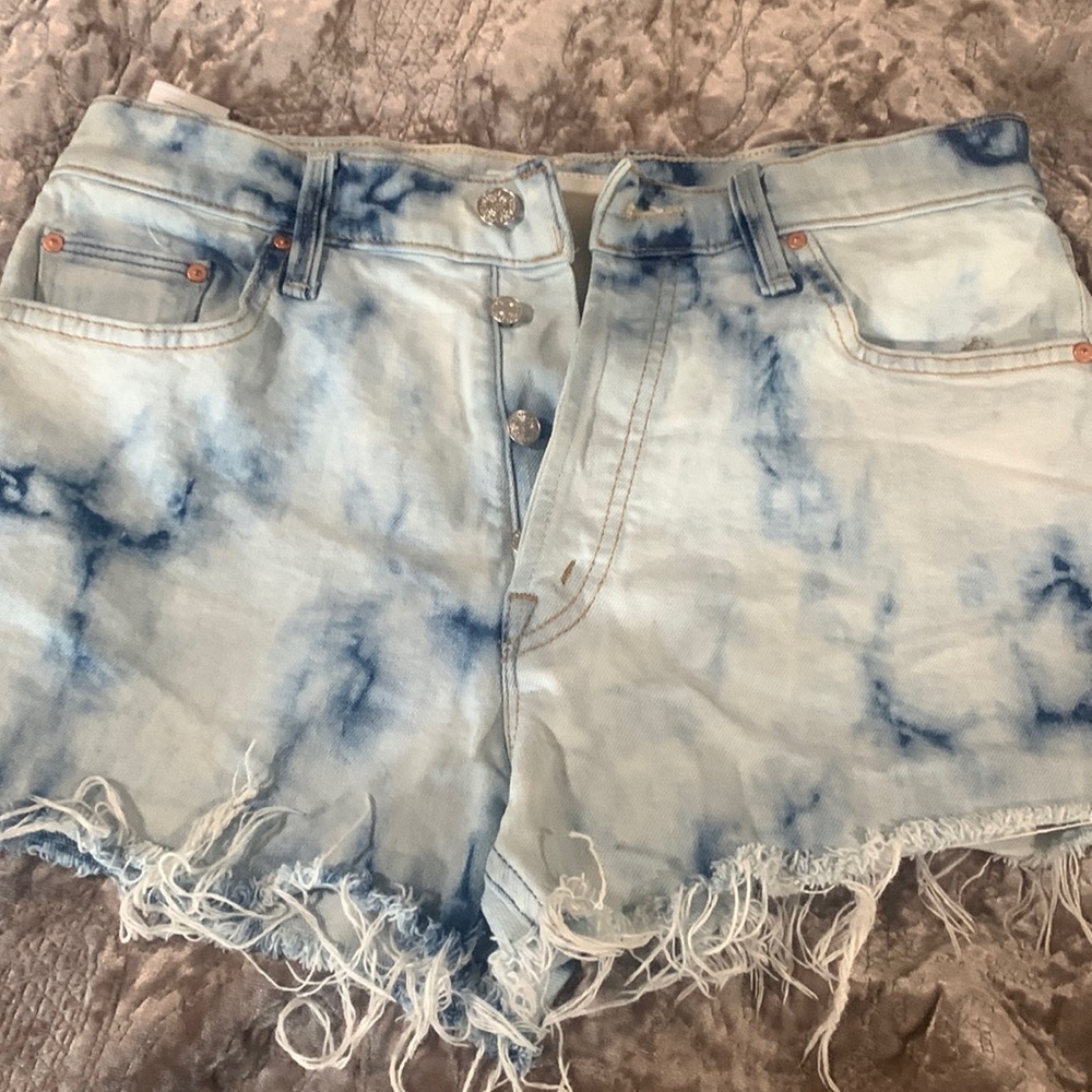 MOTHER denim shorts size 28